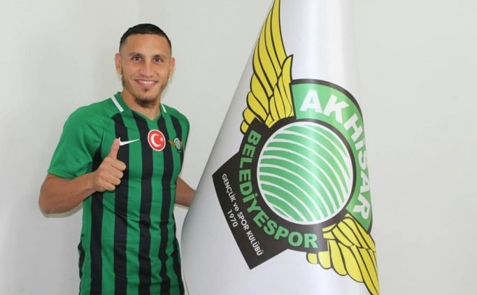 Akhisarspor, Regattin Transferine Noktayı Koydu