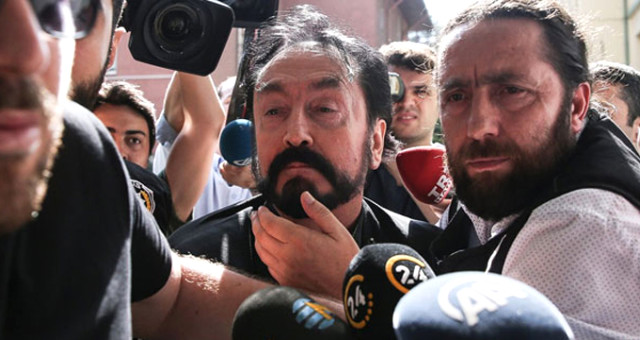 Adnan Oktar, Cezaevinden Kehanette Bulundu: 2-3 Ay İçinde Bazı Olaylar, Felaketler Patlak Verebilecektir