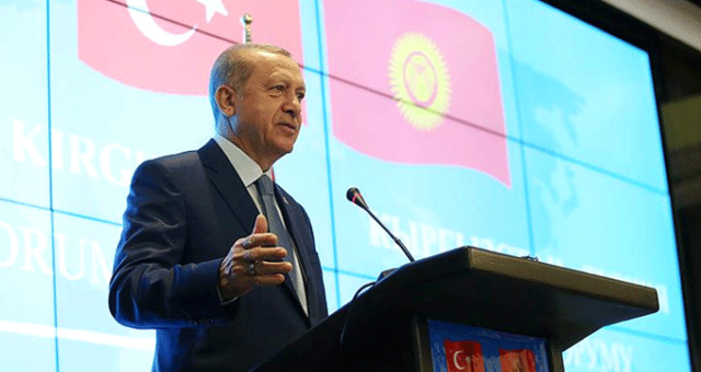 Erdoğan'dan Döviz Açıklaması: Ekonomimiz Üzerinde Şüphe Bulutları Oluşturmaya Çalışıyorlar