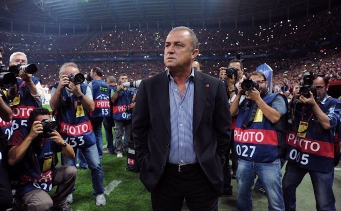Fatih Terim, Tudor'un Gerisinde Kaldı!