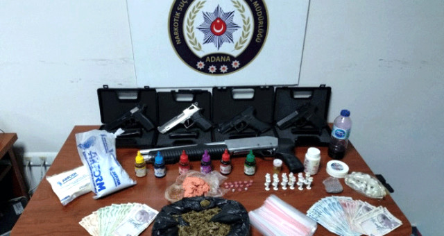 Uyuşturucudan Tutuklanan Dizi Oyuncusunun İfadesi Ortaya Çıktı: Uyuşturucu Ve Silahları Dizide Kullanıyorduk