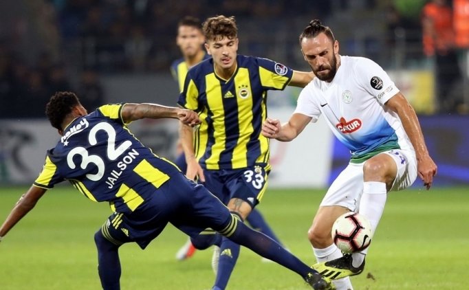 Rizespor'dan Ujkani Ve Muriç'e Milli Davet
