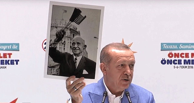 Cumhurbaşkanı Erdoğan, İnönü'nün Amerikan Bayraklı Fotoğrafını Paylaştı