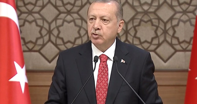 Cumhurbaşkanı Erdoğan, İsim Vermeden Adnan Oktar'a 'soytarı' Dedi
