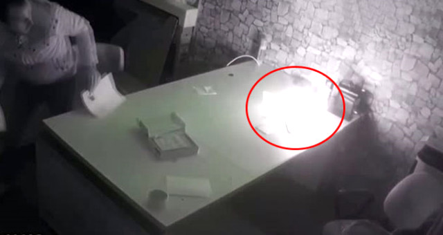 Tamire Getirilen Tablet, Bomba Gibi Patladı