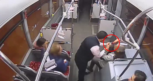 Otobüs Şoförü, Yaralı Yolcuya İlk Müdahaleyi Yapıp Ambulansa Yetiştirdi