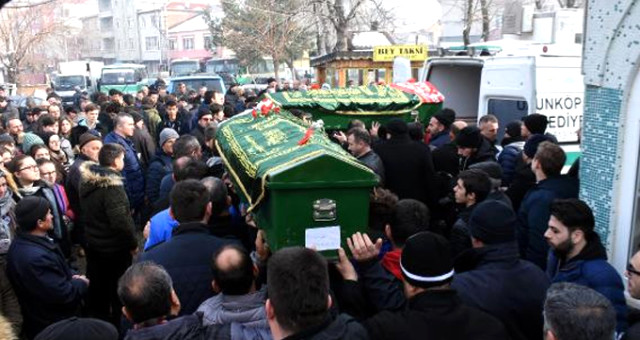 Tekirdağ'daki Faciada Ölen Aynı Aileden 8 Kişi, Gözyaşlarıyla Uğurlandı