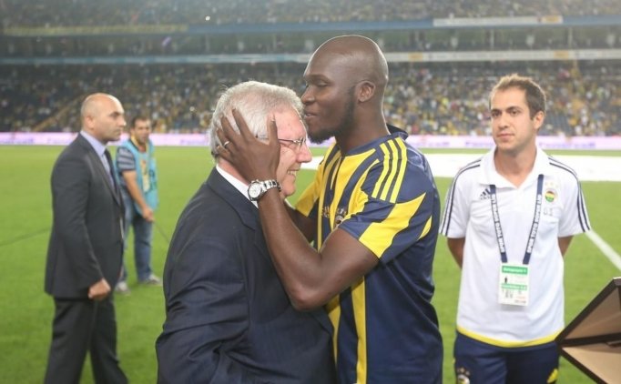 Moussa Sow'dan Aziz Yıldırım'a,