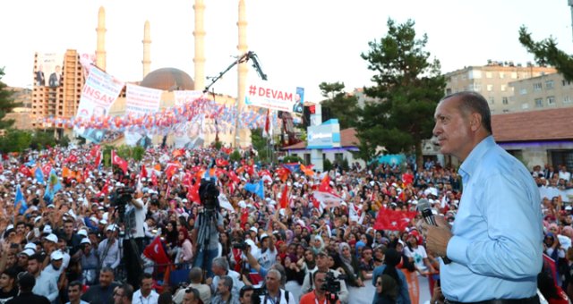 Erdoğan, İlk Seçim Mitingini Sivas'ta Yapacak