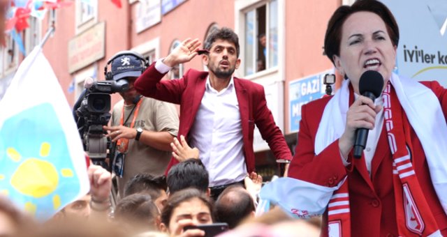 Akşener'e 'ekonomiden Önce Terörü Konuşun' Diyen Şehit Yakını: Evime Ekmek Götüremiyorum
