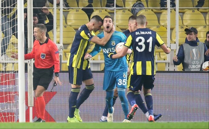 Penaltı Sonrası Mehmet Topal - Harun Diyaloğu: 