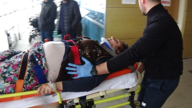 Trafik Kazasından Yaralı Olarak Kurtulan 8 Aylık Hamile Kadın, Bebeğini Kaybetti