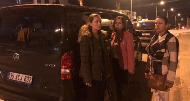 Menemen'de Chp'li Başkan Adayının Eşi Ile Kadın Kolları Başkanına Sopalı Saldırı