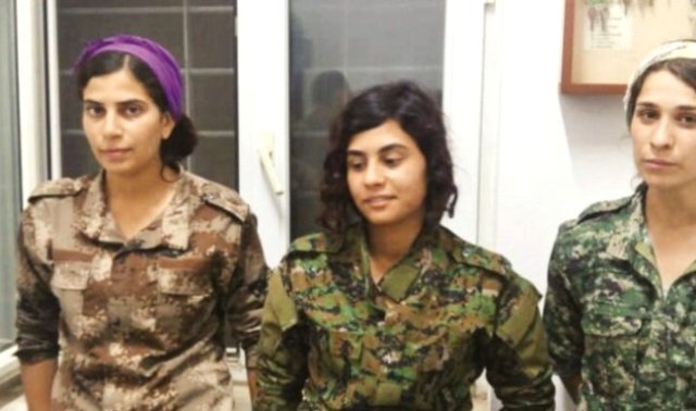 Pkk'nın İğrenç Yüzü Günlükte Ortaya Çıktı: Kendini Dedesi Yaşındaki Teröristin Kucağında Çıplak Olarak Bulmuş