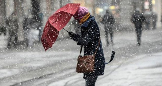 Kış Geri Geliyor! İstanbul'da Sıcaklıklar 3 Dereceye Kadar Düşecek