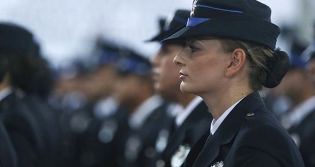 İçişleri Bakanı Soylu, 2 Bin 500 Kadın Polis Alınacağını Açıkladı
