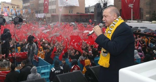 Cumhurbaşkanı Erdoğan, 'bakın Neler Biliyorum' Diyerek Muş Türküsünü Söyledi