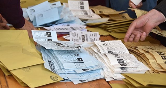 İyi Parti'nin İtirazı Sonrası Sayılan Geçersiz Oylar Ak Parti'nin Oyunu Arttırdı