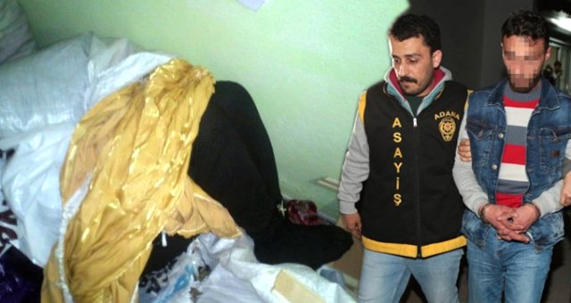Eşini Ve Kayınvalidesini, Domuz Bağı İle Bağlayıp Koli Bandıyla Boğarak Öldürdü