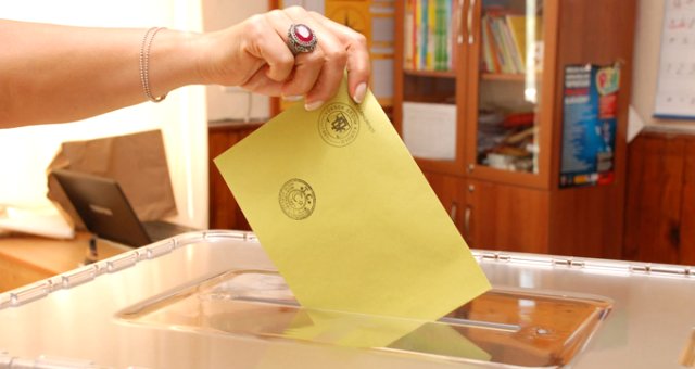 Giresun'da Muhtarlık Oylarını Yakan 2 Şüpheli Tutuklandı