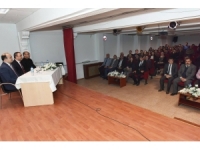 Vali Soytürk’den Başarılı Öğretmenlere Ödül