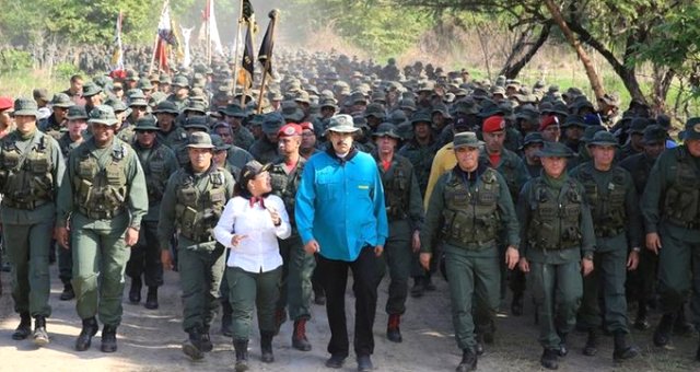 Maduro'dan Abd'ye Gözdağı: Silahlarla Her Zaman Hazır Olmalıyız