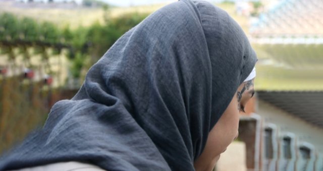 Kokaini Bırakıp, Tesettüre Giren Kader Yardım Bekliyor