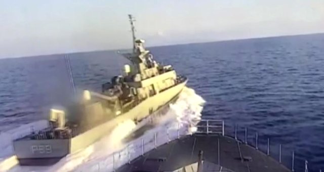 Yunan Hücum Botu, Tcg Burgazada Korvetini Taciz Etti! O Anlar Kamerada