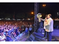 Dj Turkuaz Ve Eypio Konseri Akhisarlı Gençleri Mest Etti