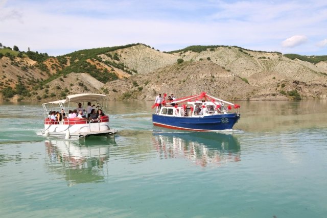 Devlet Adamlarını Ağırlayan 'goncagül' İsimli Tekne Tunceli'ye Armağan Edildi