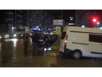İzmir’de Baba Ve Oğul Silahla Yaralandı