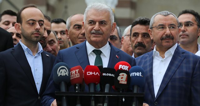 Ak Parti'nin İstanbul Adayı Binali Yıldırım, Rakiplerinin Bayramını Kutladı