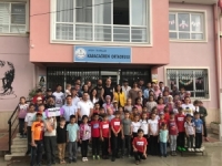 Manga’dan Aydınlı Miniklere Sürpriz Ziyaret