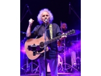 Yeni Türkü Grubu 40. Yılını Bilecik’te Verdiği Konserle Kutladı