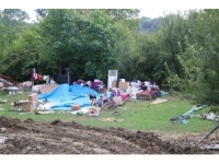 Düzce’de Evlerini Sel Basan Aile 3 Gündür Dışarıda Yaşıyor