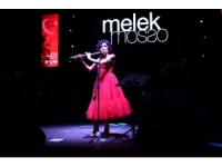 Melek Mosso Denizli’yi Salladı