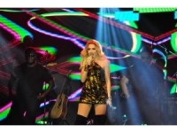 Hadise: “Başka Birine Ait Kostümü ‘Ben Tasarladım’ Diyecek Kadar Salak Değilim”
