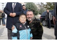 Hüsnü Şenlendirici’den Engelli Öğrencilere Moral