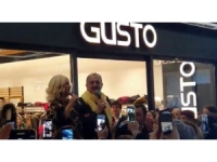 Gusto Giyim’den Safiye Soyman Ve Faik Öztürk’lü Açılış