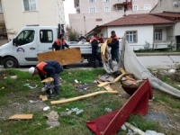 Körfez’de Atık Malzemeler Toplanıyor
