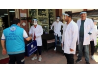 Büyükşehirden Berber Ve Kuaförleri Malzeme Yardımı