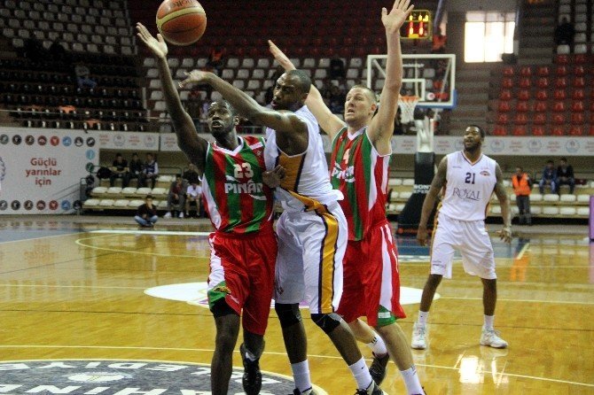 Royal Halı Gaziantep 97-81 Pınar Karşıyaka