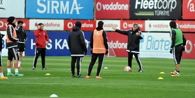 Beşiktaş'ın Antalyaspor Hazırlıklarını Sürdürüyor