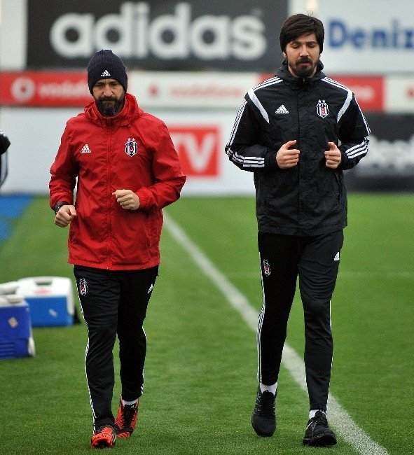 Beşiktaş'ın Antalyaspor Hazırlıklarını Sürdürüyor