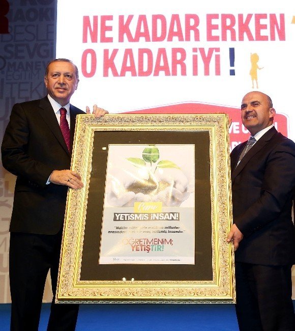 Cumhurbaşkanı Erdoğan: “Bu Nasıl Bir Düşünce Özgürlüğü”