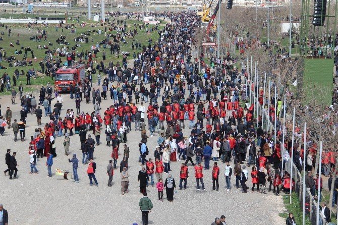 Diyarbakır’da Nevruz Kutlaması