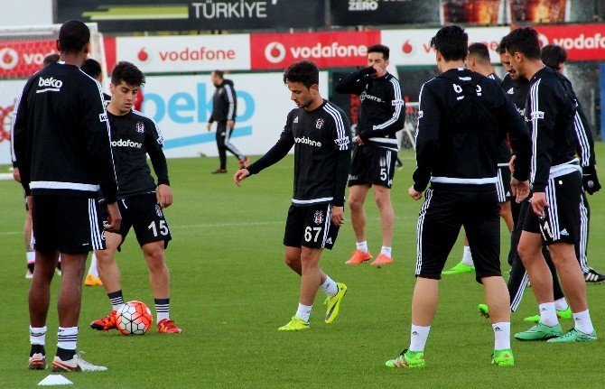 Beşiktaş Kasımpaşa'ya Hazırlıklanıyor