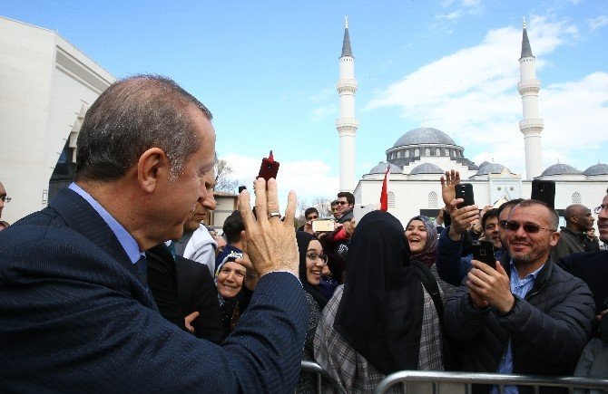 Cumhurbaşkanı’nı Duygulandıran Şiir