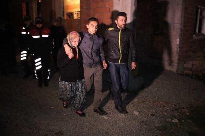 Zonguldak'ta 24 Yaşındaki Genç Babasına Kurşun Yağdırdı