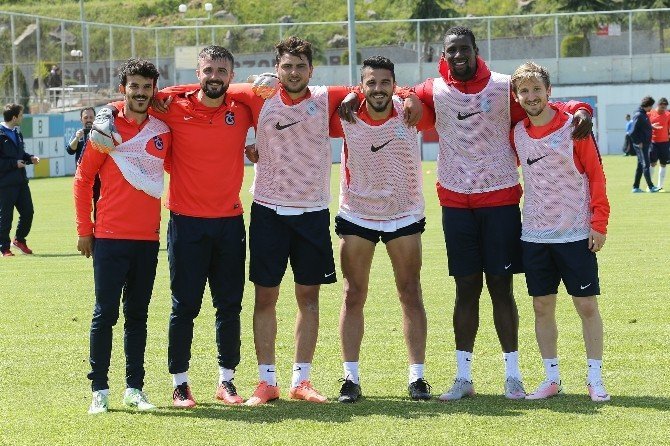Trabzonspor, Gençlerbirliği Maçına Son Sürat Hazırlanıyor.